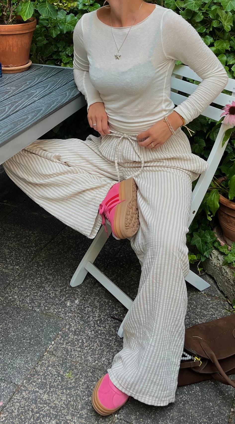 Hose: Henni