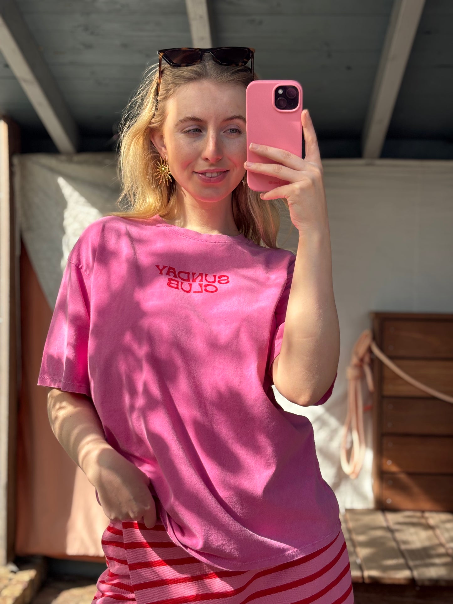 T-Shirt: Sunday Club