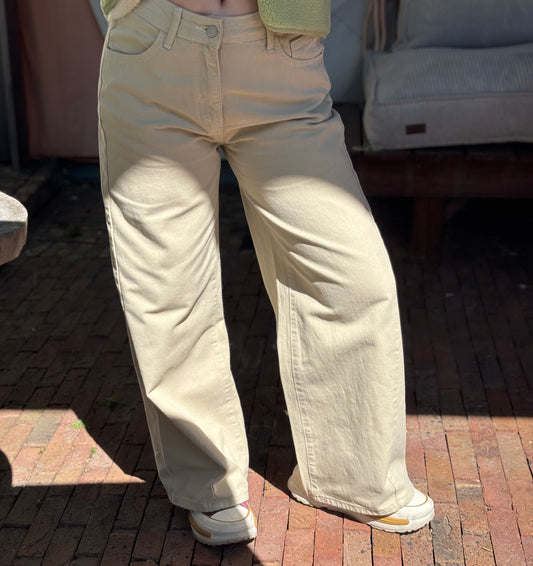 Jeans: LovemeLoveyou