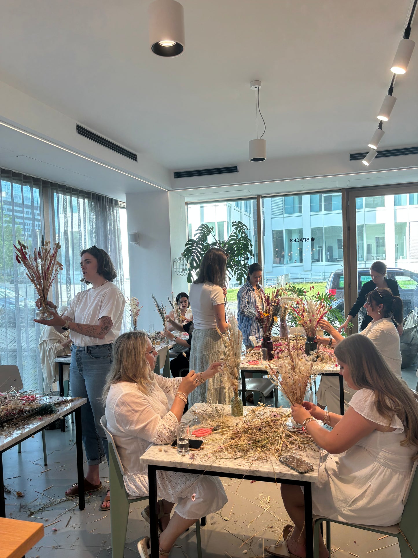 DAY WORKSHOP - Trockenblumenbouquet Workshop INNSIDE Am Seestern Düsseldorf 25.10.2025 14 Uhr