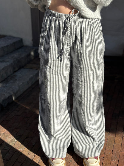 Hose: Henni