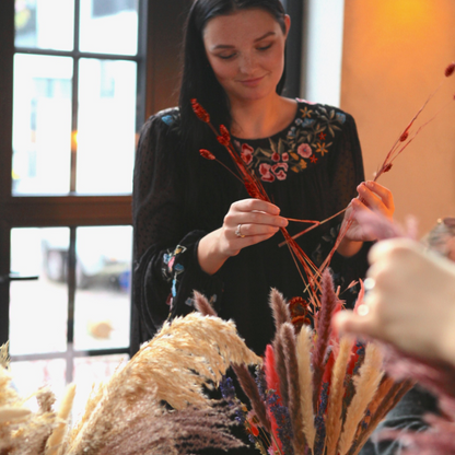 BLOOMY BEATS - Trockenblumenbouquet Workshop kalt.weiss.trocken. Duisburg 09.09.2025 18 Uhr
