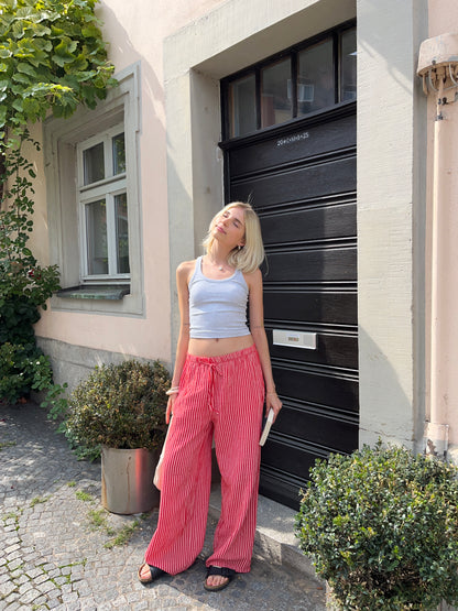 Hose: Henni