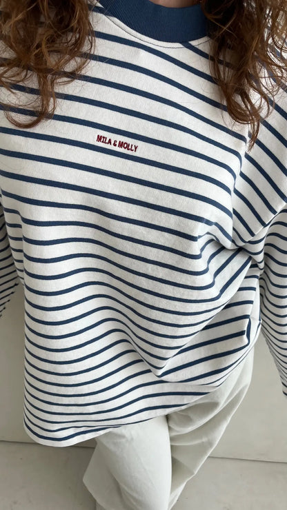 Sweatshirt: Diana