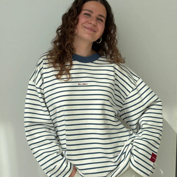 Sweatshirt: Diana