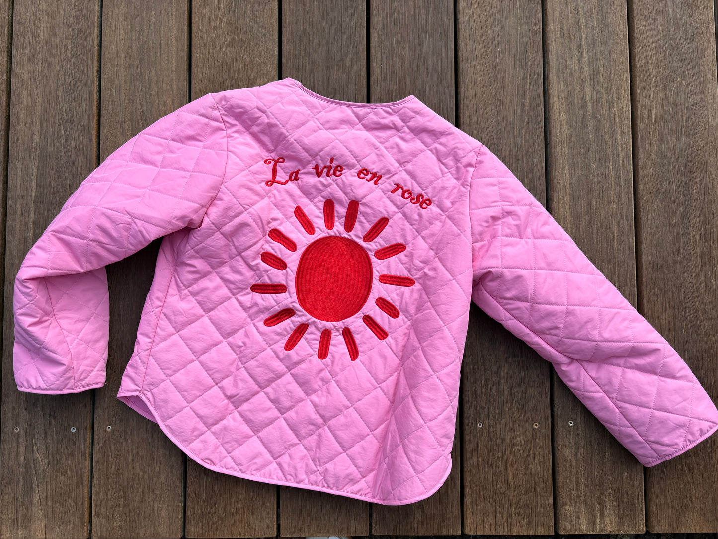 Jacke mit Schleifen: La vie en rose