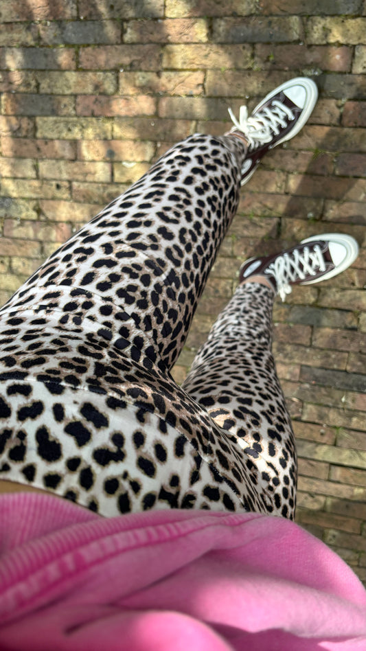 Leggins: Leobaby