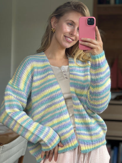 Cardigan: Lilly