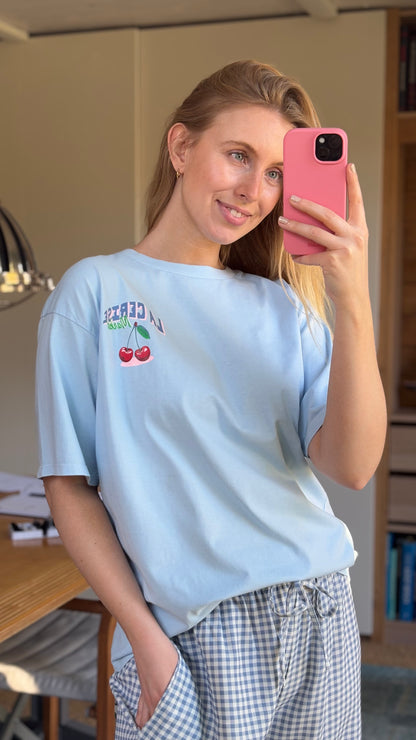 T-Shirt: La Cerise Market