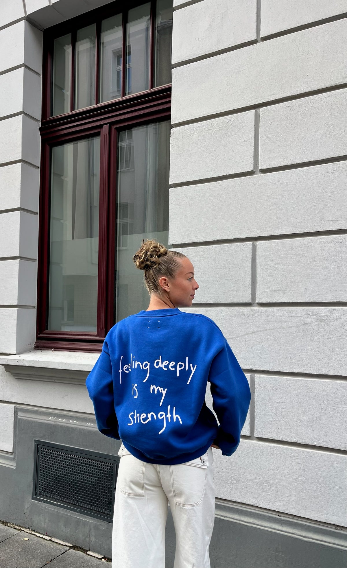 Sweatshirt Feeling Deeply