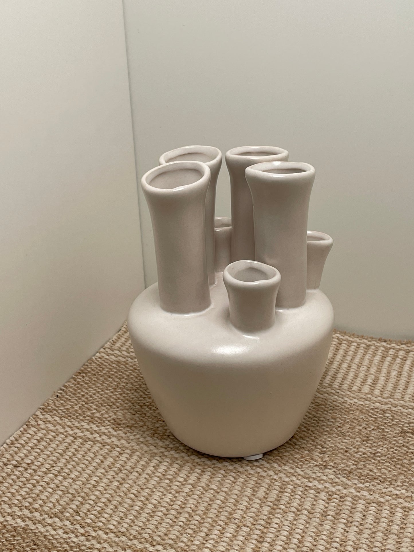 Vase: Coral Dream White
